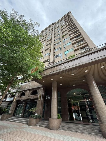 士林新天地高樓景觀館美三房｜台北市士林區大南路