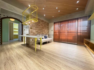 文化典藏值得珍藏/永久棟距美三房+車位｜高雄市前鎮區廣東三街