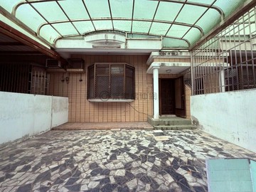 正東區九期｜大地坪12米路｜五房自家車庫｜台中市東區三賢街