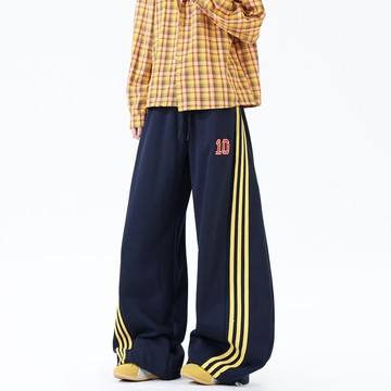 【HOT 本舖】男装美式復古三條槓彎刀衛褲男女寬鬆百搭垂感闊腿休閒褲子