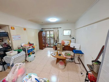 近鼎山家樂福｜輕軌灣仔內站｜車位3+1房｜高雄市三民區莊敬路