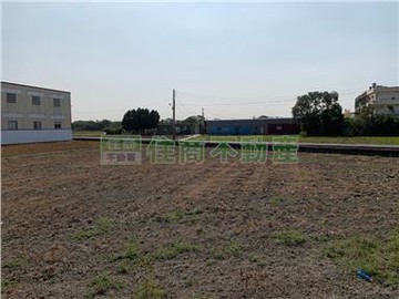 近家樂福田地｜彰化縣和美鎮中寮北段​