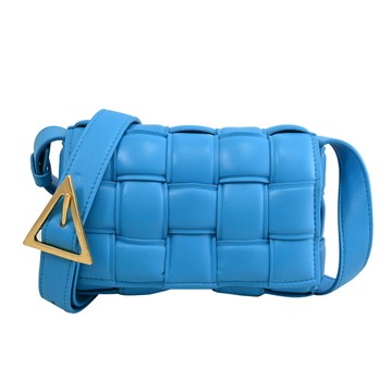 BOTTEGA VENETA 717506 Padded Cassette 經典編織小號款斜背枕頭包.水藍