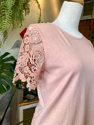 天然礦物泥染 粉櫻/橙色 圓領蕾絲短袖上衣  100%有機棉