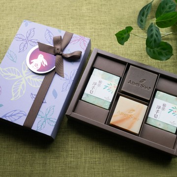 【艾達皂房】花好月圓禮盒 (明星四入裝)