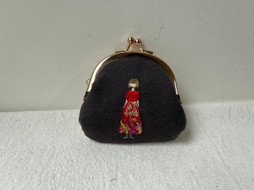 fingirl1000-NO.1025 一股刺繡握握口金包 1000枚女子展