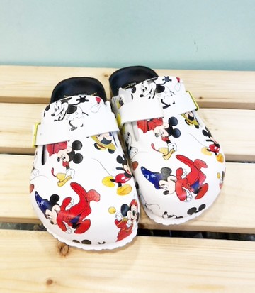 【震撼精品百貨】Micky Mouse_米奇/米妮 ~台灣製正版兒童米奇勃肯包鞋-90周年(15~22號)
