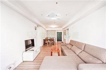 南港花園高樓抽坡車｜台北市南港區福德街