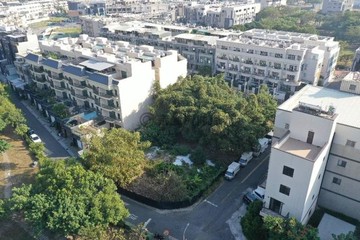 仁武名湖街三面臨路方正住二美建地｜高雄市仁武區澄合段