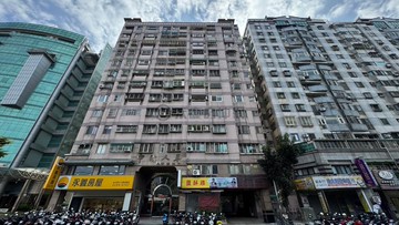 超行情中清大第｜面敦化公園主附28.9坪大三房｜台中市北屯區敦化路一段