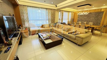 台灣房屋陳怡蓁新莊賣屋推薦國泰臻藏莊園雙車位｜新北市新莊區福德二街