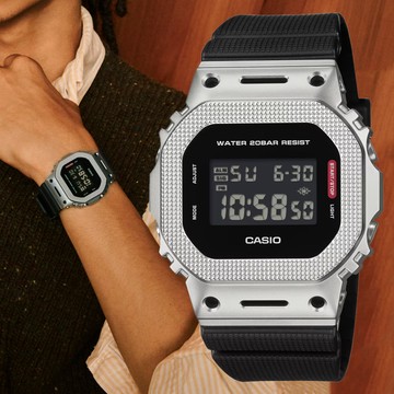 CASIO卡西歐 G-SHOCK 現代工業風 經典金屬 電子腕錶 GM-5600M-1