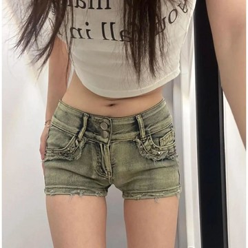 【台灣出貨】美式復古低腰牛仔短褲 夏季性感辣妹包臀熱褲 純欲小個子顯瘦 韓版大尺碼女裝 透氣涼感必備