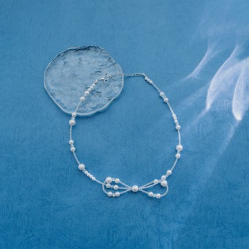 光澤珍珠蝴蝶結串珠鎖骨練