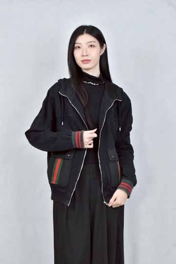 (M) gucci黑色連帽外套