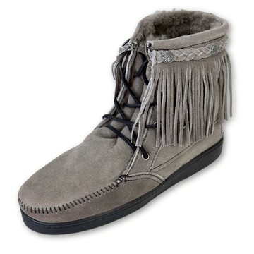 【25cm】MINNETONKA 莫卡辛 綁帶流蘇短筒靴 女 灰色 羊毛 素面 防潑水 保暖舒適 真麂皮雪靴 3431T