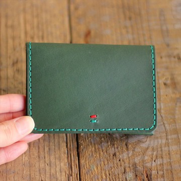 Sver / 極致纖薄名片夾，可收納 25 張 【 6 種皮革 x 12 種縫線顏色任選 】 附贈手縫刺繡訂製 / 日本製 / 商務適用 / 支援禮品包裝 【g-37】