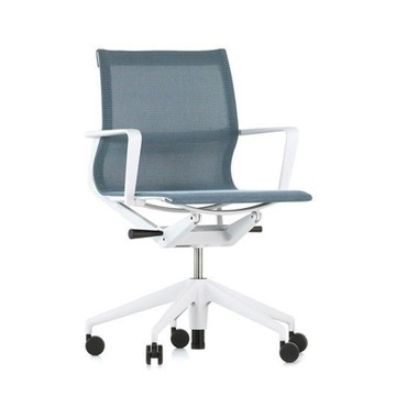 Physix 翩然有序 工作椅（冰灰藍 FleeceNet 布料、灰白色框架）