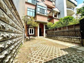 找我最好談️朝南臨路大地坪三面採光別墅｜台中市大里區仁堤二街