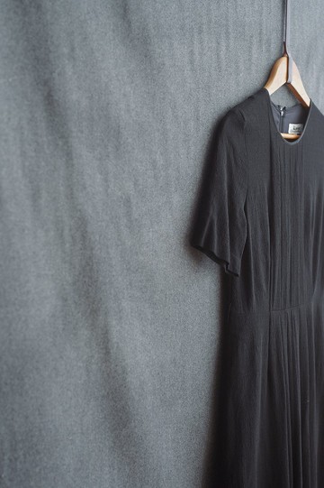 黑壓折經典洋裝古董古著vintage