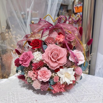 FengFlower 【大型永生玫瑰提籃花禮】乾燥花/不凋花/送禮