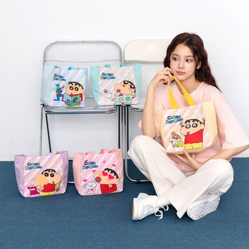 天藍小舖-蠟筆小新撞色斜紋方形手提袋-共5色-$290【A03032018】