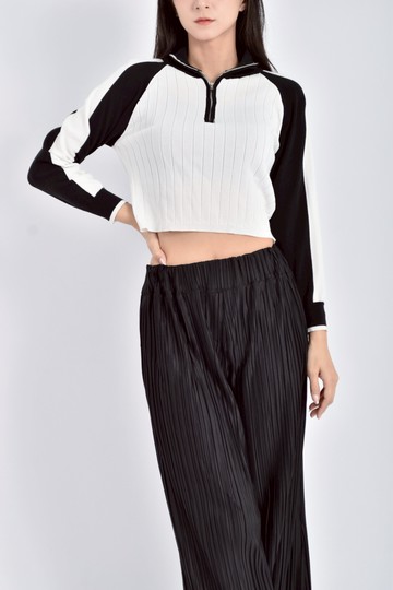 (S) 【Ivy私服】qixuan針織半拉鍊拼色黑白色長袖上衣