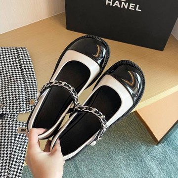 小香風拼色圓頭瑪麗珍女鞋2025春秋新款一字帶淺口單鞋厚底小皮鞋