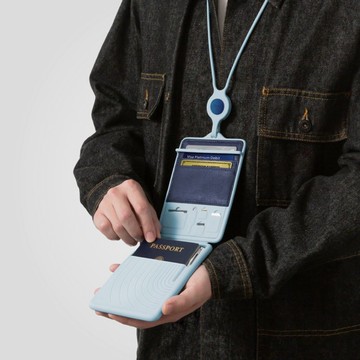 Bone 蹦克  / 頸掛真皮護照套 - 旅遊出國收納卡夾-送盲盒公仔