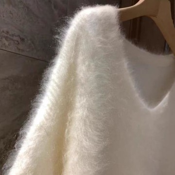 軟糯拉絨蠶絲山羊絨衫女圓領羊毛衫一線成衣毛茸茸寬松慵懶針織衫