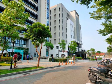(娜)高雄南區行政中心低總價明亮二房｜高雄市苓雅區三多一路