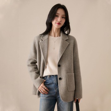 簡約時尚輕暖西裝領毛呢外套短大衣【110-25-82985-25】ibella 艾貝拉