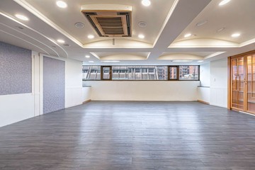 長春晶華商辦住商林可縈｜台北市中山區長春路