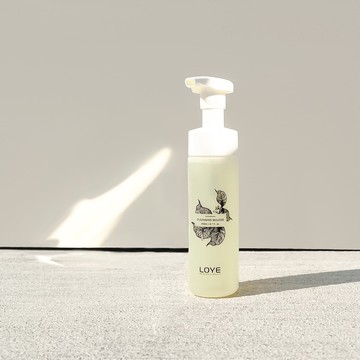 【LOYE】全效洗顏慕斯 200ML