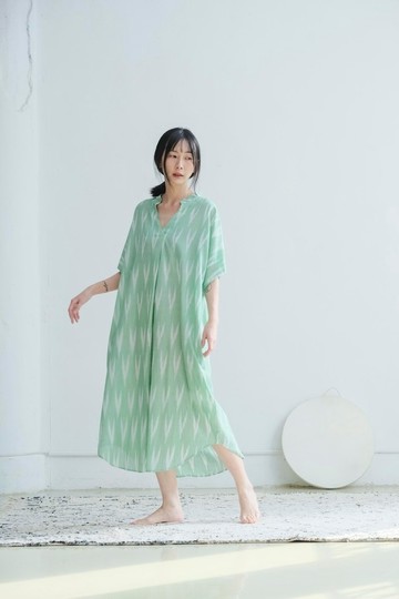 OMAKE 鑰匙領洋裝 / Ikat 淡綠