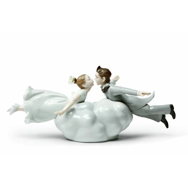 リヤドロ Lladro Wedding in the Air Couple Figurine