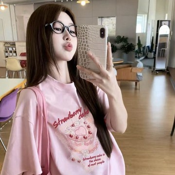 現款免運 純棉T恤 短袖上衣 短袖T恤 T恤女  韓系少女風設計感草莓蛋糕印花粉色短袖t恤女寬鬆百搭減齡上衣夏Tg