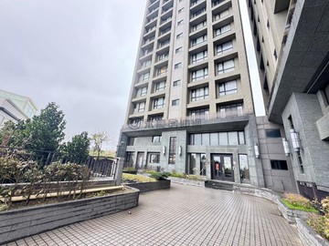 賴賴∞中壢青埔近青埔攬翠A19景觀4房車位｜桃園市中壢區聖德路二段