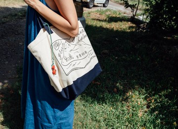 青青的島 書店一週年紀念帆布袋 大尺寸旅行帆布肩背袋