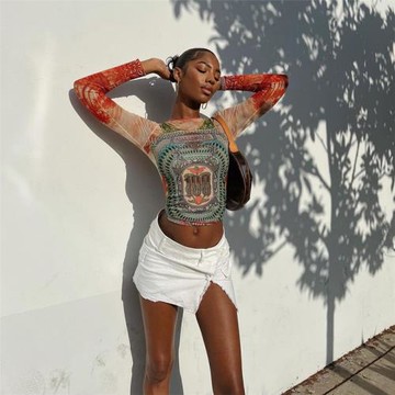 Printed crewneck mesh long-sleeved top印花圓領網紗長袖上衣女