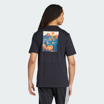 Adidas 愛迪達 Doodle Hunt Hike KA7139 男 T恤 運動上衣 休閒短袖 黑 橘 亞版