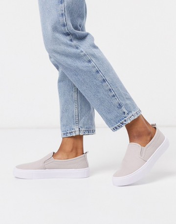 ASOS DESIGN Dotty slip on plimsolls in grey