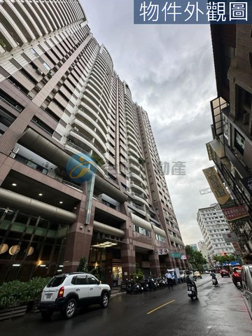 亞灣特貿三高樓首購景觀宅｜高雄市前鎮區鄭和路
