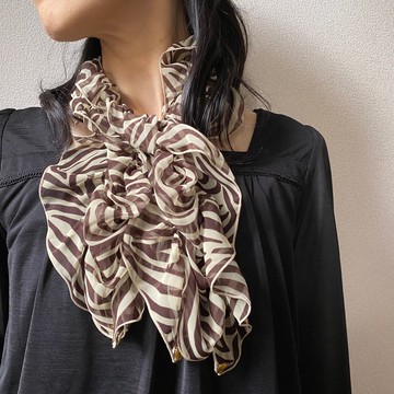 Ballett 柔軟雪紡褶皺圍巾 用斑馬紋棕圍巾打造您的造型 日本製造 可水洗