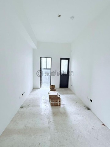 漢神百貨｜11期旁｜全新透天店面+12間電梯套房｜台中市北屯區豐樂路