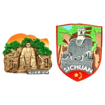 A-ONE 匯旺 中國四川樂山大佛冰箱磁鐵 + 中國 四川大佛刺繡 Set 2個  2.4 x 2.01吋 + 2.5 x 3.1吋