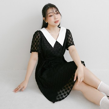甜美假兩件翻領小花洋裝 MISS. 中大尺碼洋裝