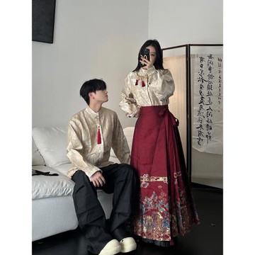 新中式情侶裝男女高端襯衫國風漢服盤扣中國紅馬面裙訂婚新年套裝
