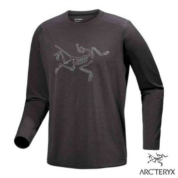 【ARCTERYX 始祖鳥】男 Cormac Logo 輕量透氣圓領長袖上衣.T恤.運動休閒衫/UPF 40.天然除臭/ X000008452 黑灰/沈靜灰