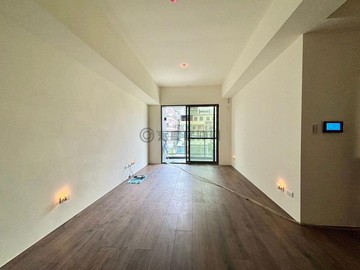 睿謙專任澍景莊園｜輕屋齡樹梢露台大三房附雙平車｜台中市潭子區僑興路